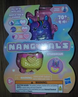 Hasbro Nano-Mals Stardream the Unicorn