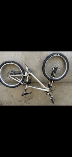 Trek Mountain bike