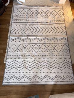 6X4 Rug