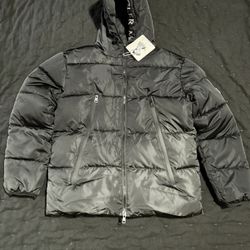 Moncler Puffer Brand New 