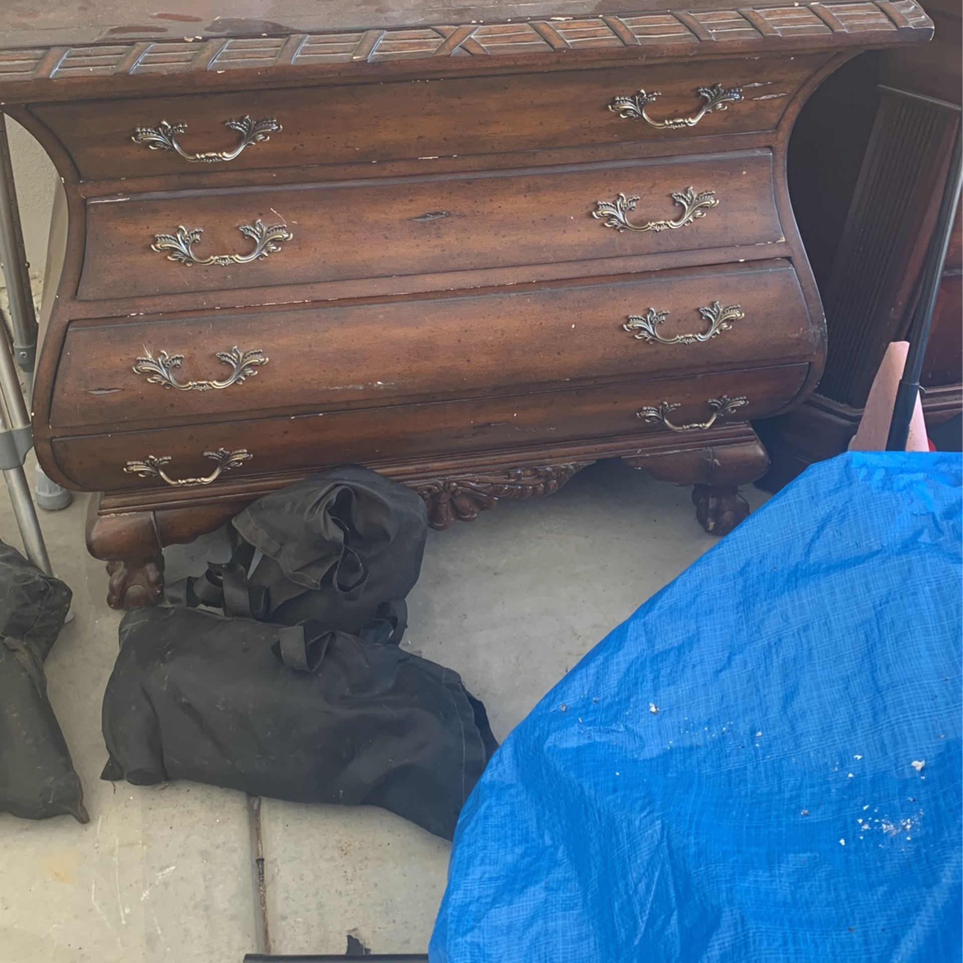 Antique Dresser All The Drawers Work