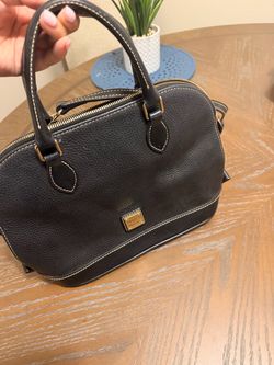 Dooney & Bourke Purse