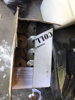 Roofing nails full box