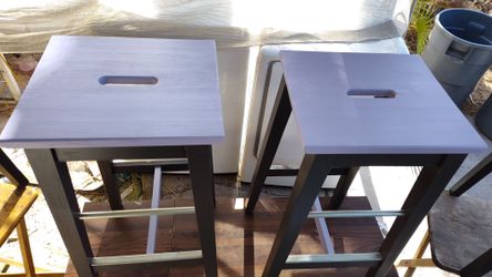 Set of 4 barstools