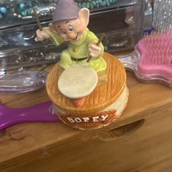 Musical Figurine Dopey From Snow White 