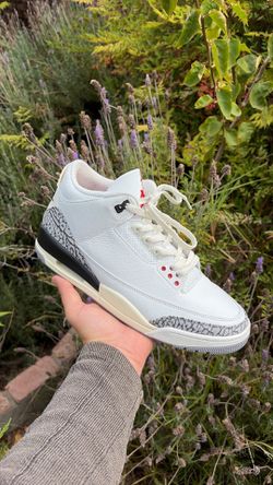 Jordan 3 white cement Reimaged size 10.5 used no box