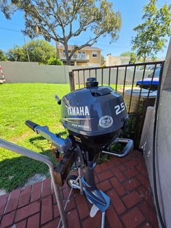 Yamaha 4 Stroke Outboard Tiller Motor