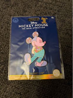 Disney 50th Mickey limited release Pin