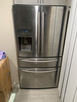 Refrigerator