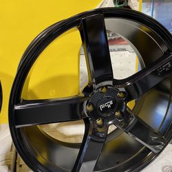 Niche Milan 5x114.3