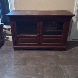 TV STAND ENTERTAINMENT CENTER 