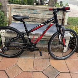 Specialized HotRock Mt Bike Kids Small