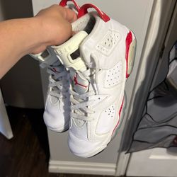 Jordan 6 Retro “Red Oreo”