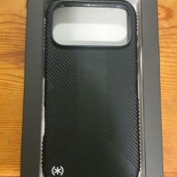 Speck PRESIDIO2 Slim Protective Phone Case  iPhone 17 Pro Max Case & MagSafe-Compatible,