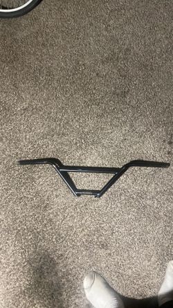 Stock throne bars￼