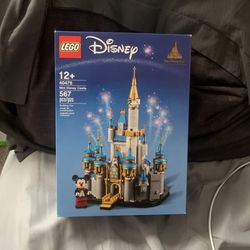 Lego mini disney castle