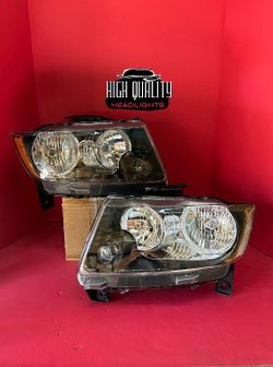 Jeep grand Cherokee 2011-2013 headlights