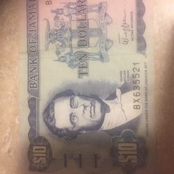 $10 Bank Of Jamaica 1989 Bill.  Sold As Is