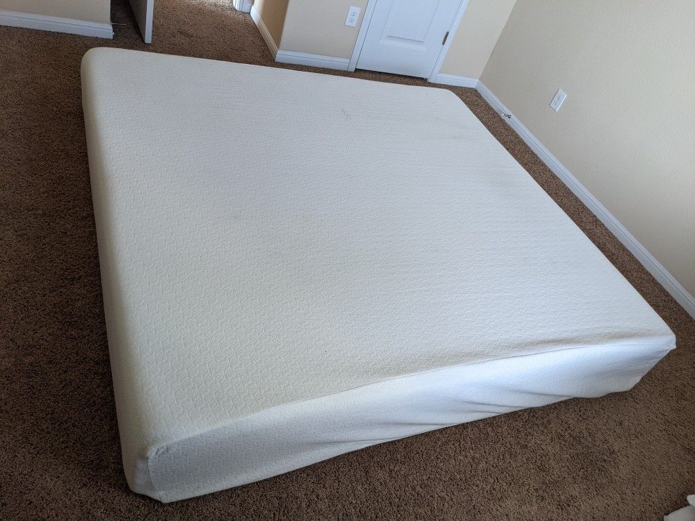 King Mattress - Zinus 12" Green Tea Memory Foam