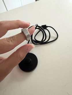 Ours ring