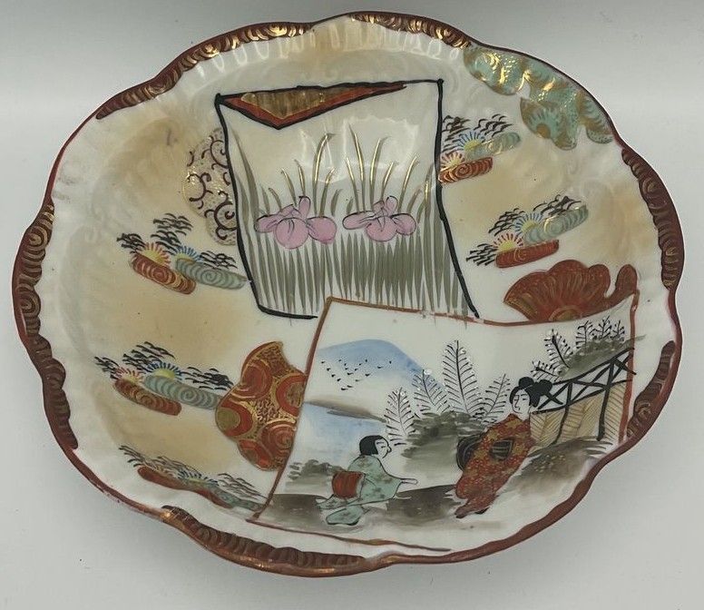 Japanese Imari-Style Vintage Porcelain Bowl