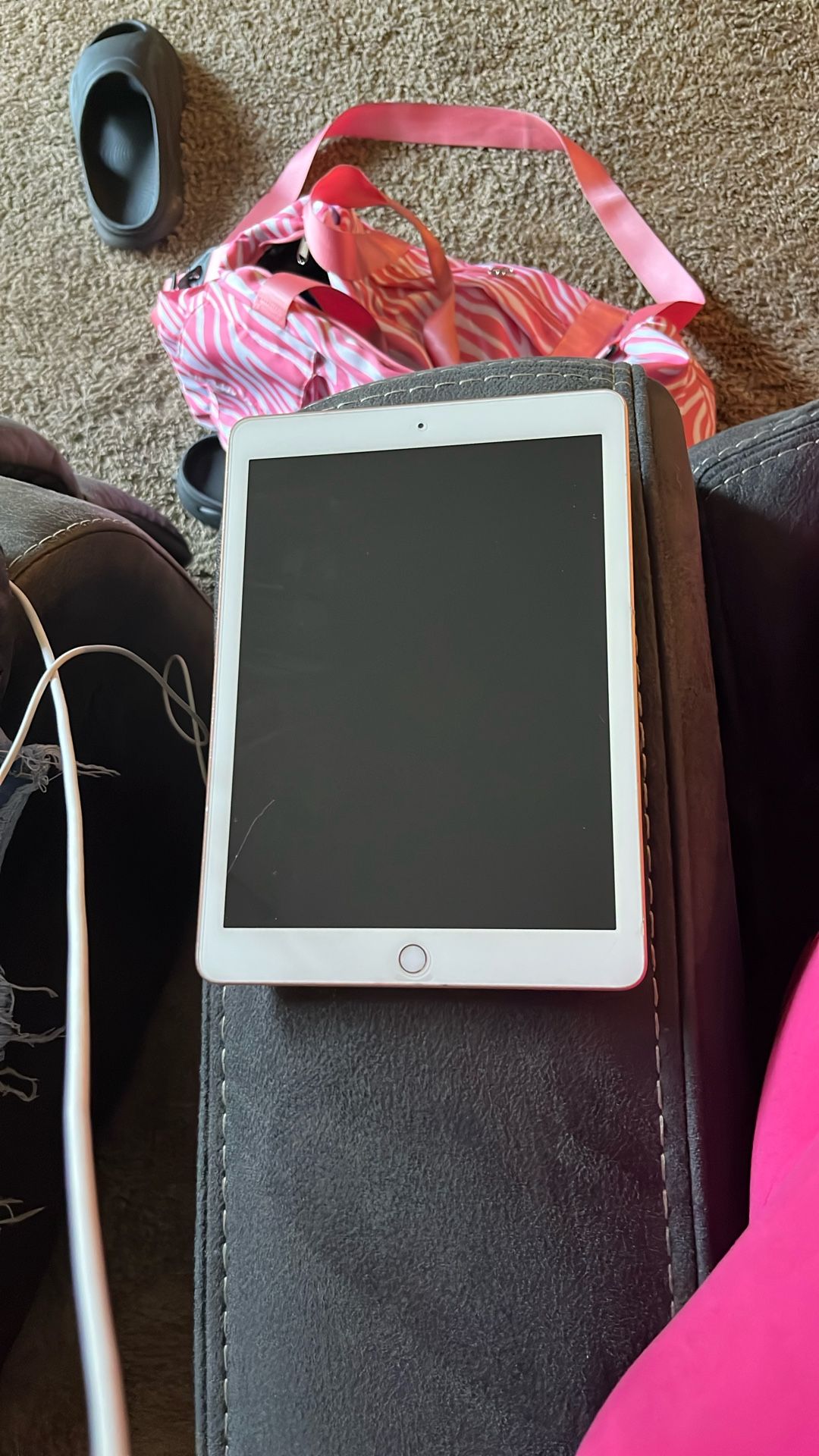 Rose Gold iPad 6th Generation