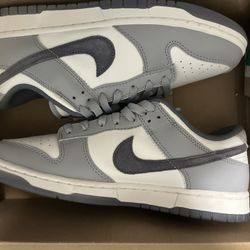 Nike Dunk Low SE