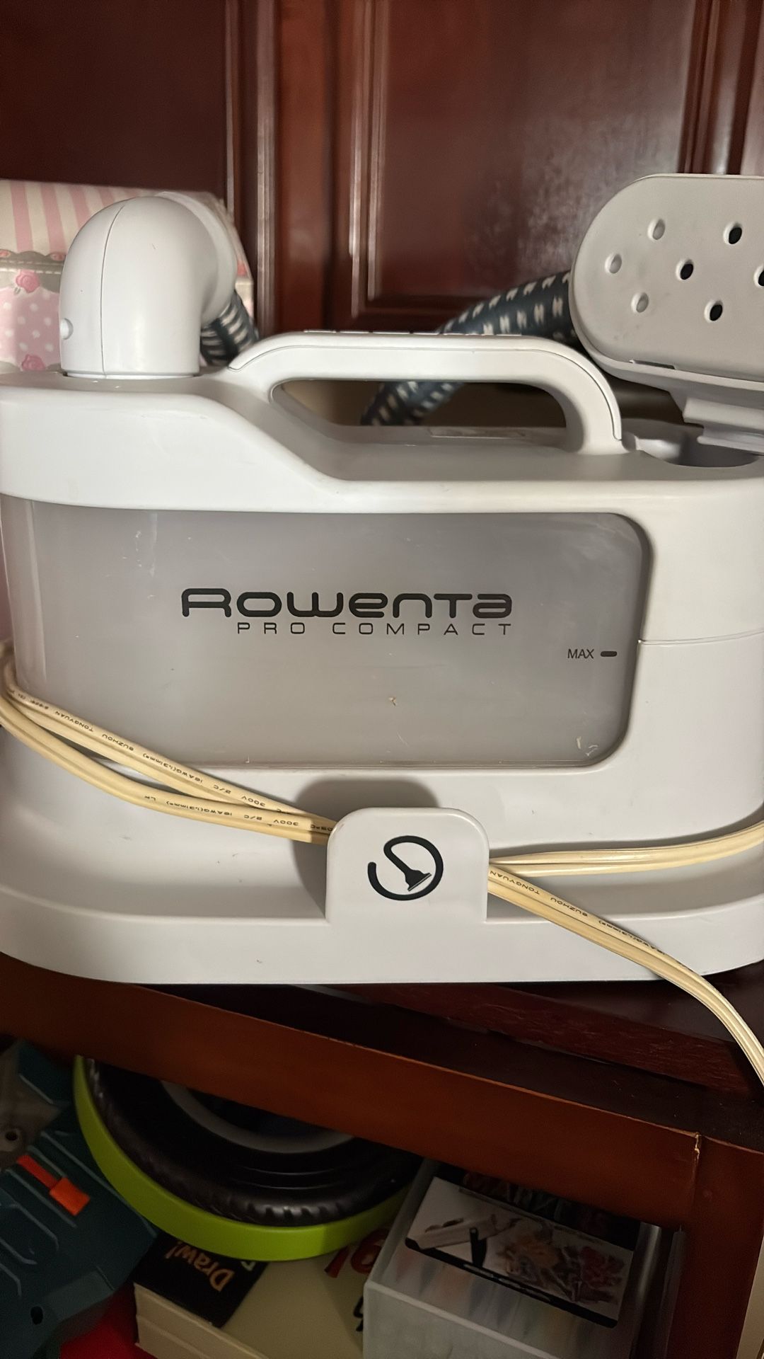 Rowenta Compact Steamer