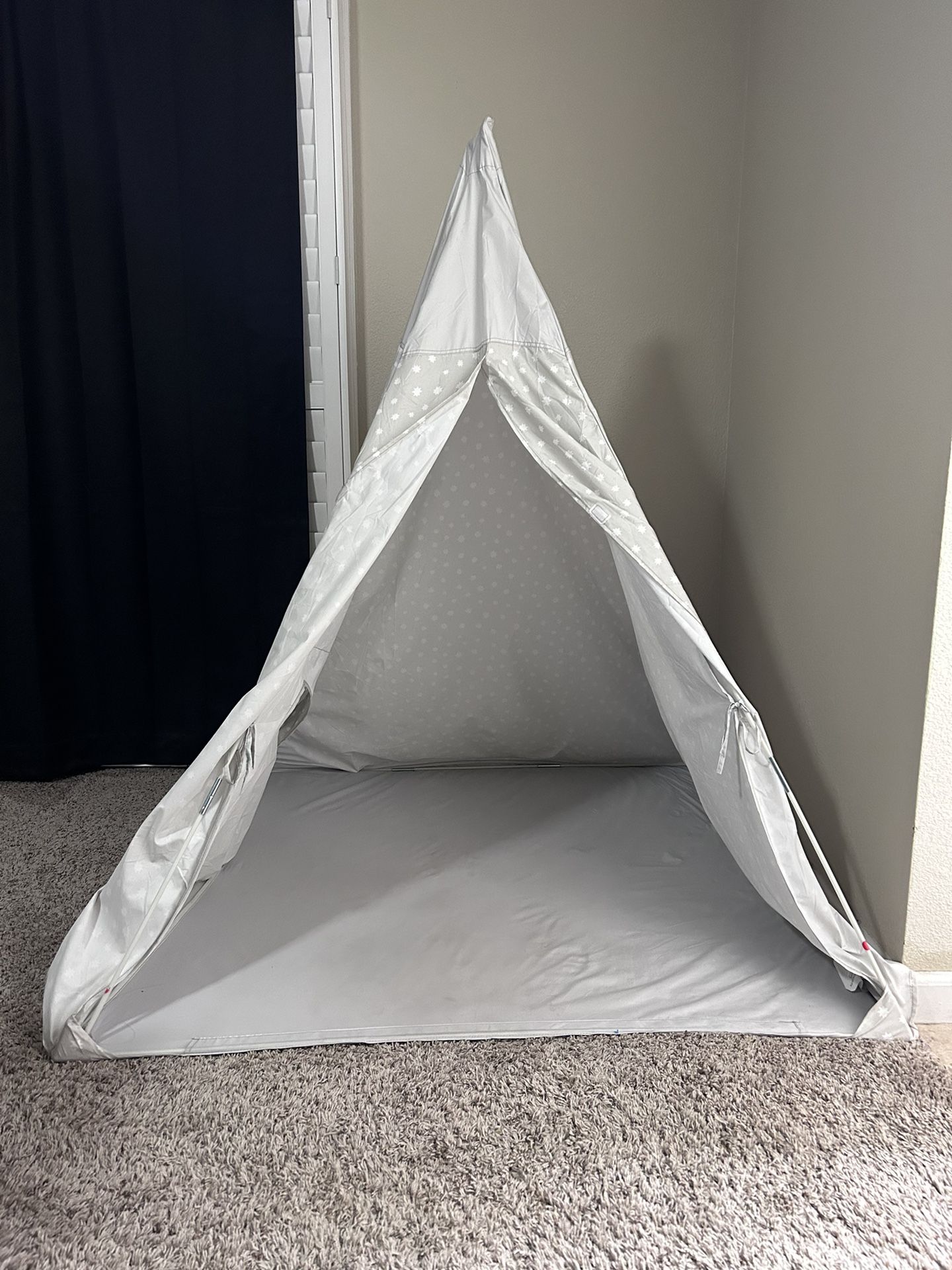 Pillowfort Teepee Tent With Carrying Case from Target