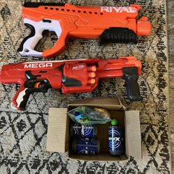 Nerf Guns With Extra Ammunition 