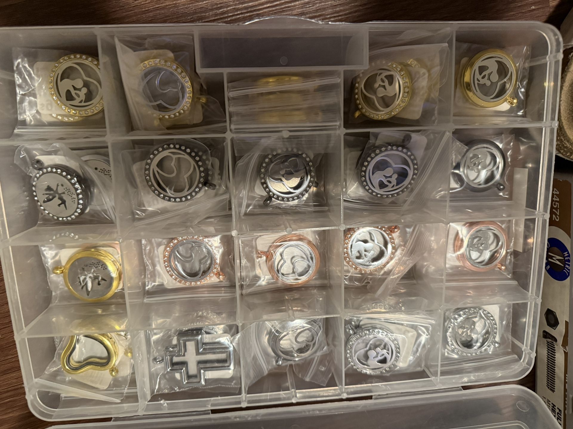 Fragrance oil, locket, living, locket home cars, jewelry
