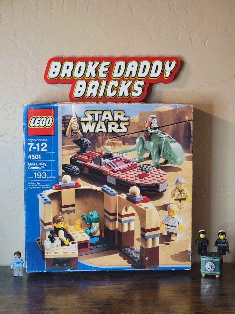 RETIRED NEW AND SEALED MOS EISLEY CANTINA 4501 BLUE BOX RARE AND HARD TO FIND WILL INCLUDE EXTRA