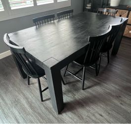 Dining table 6 chairs