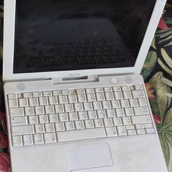 Apple iBook G4 Untested/For Parts