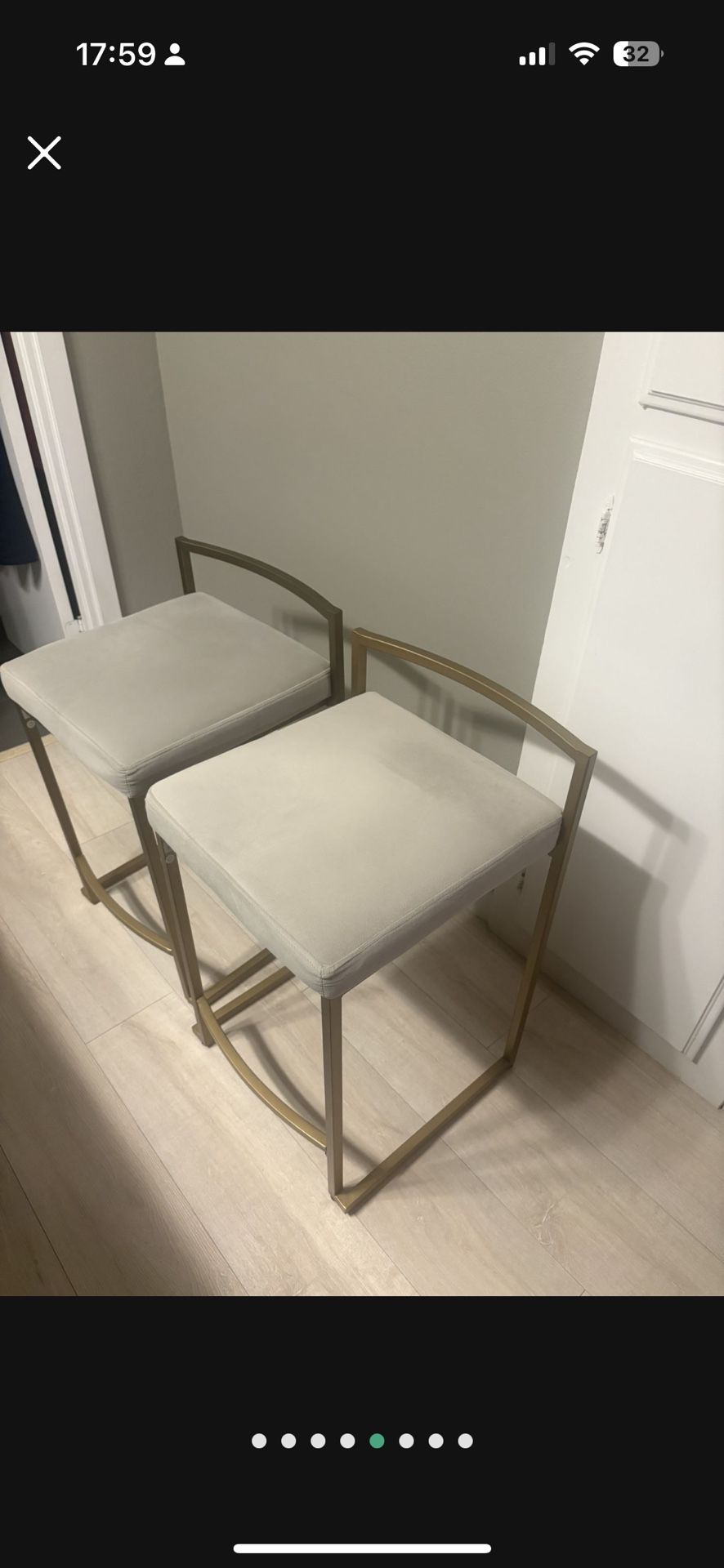 (2) Bar Stools