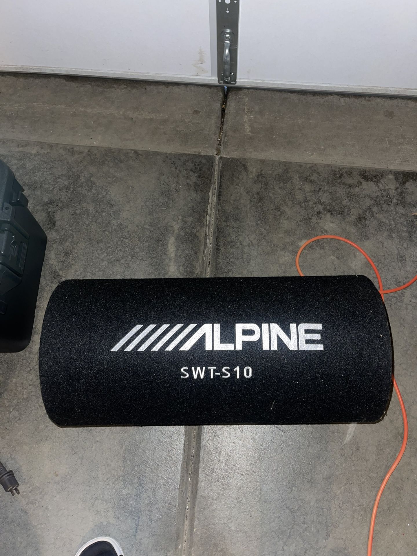 Alpine SWT-S10 Sub