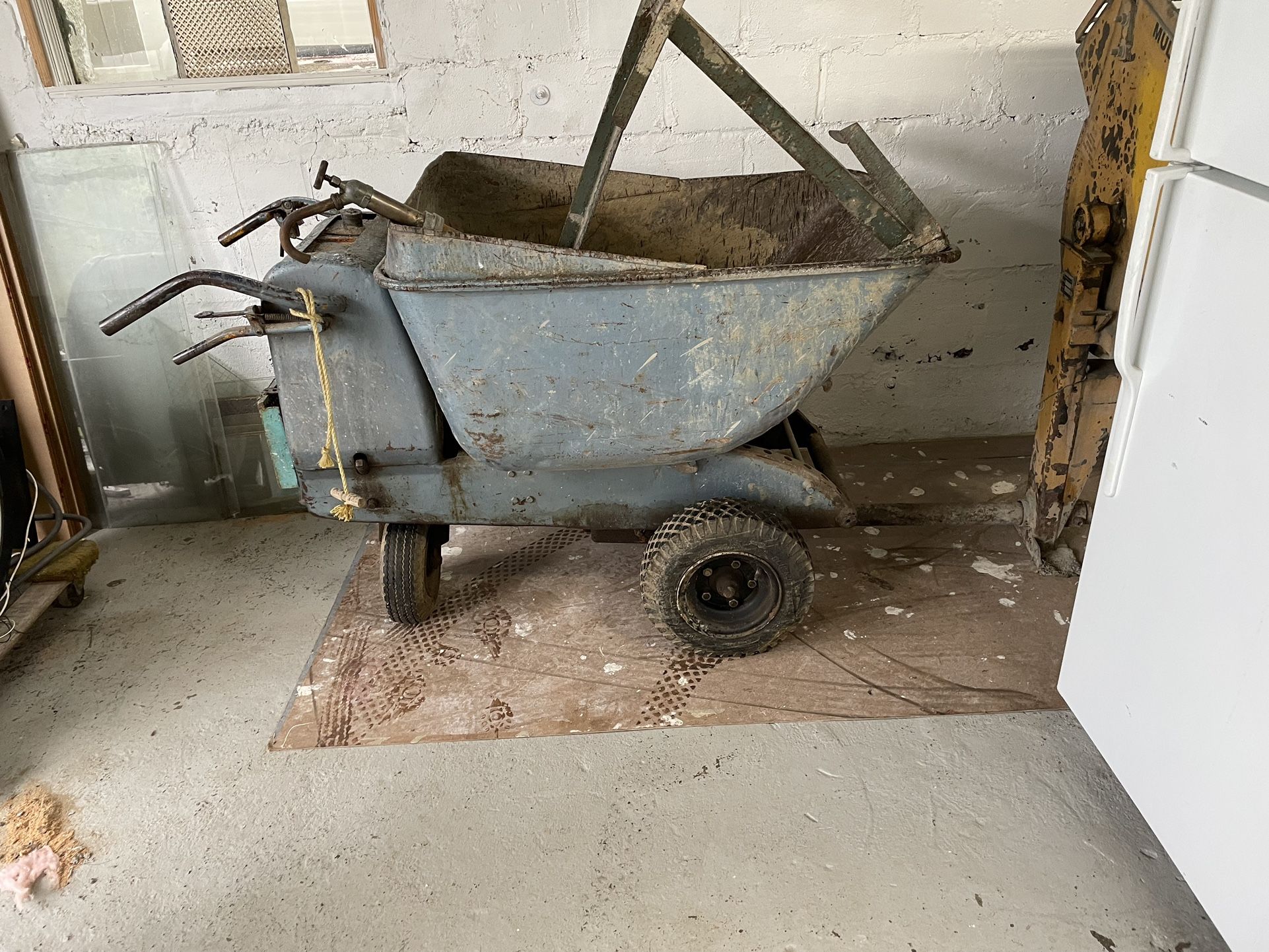 Motorized Buggy/ Wheelbarrow