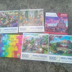 Lot Of 18 Jigsaw Puzzles 25.00