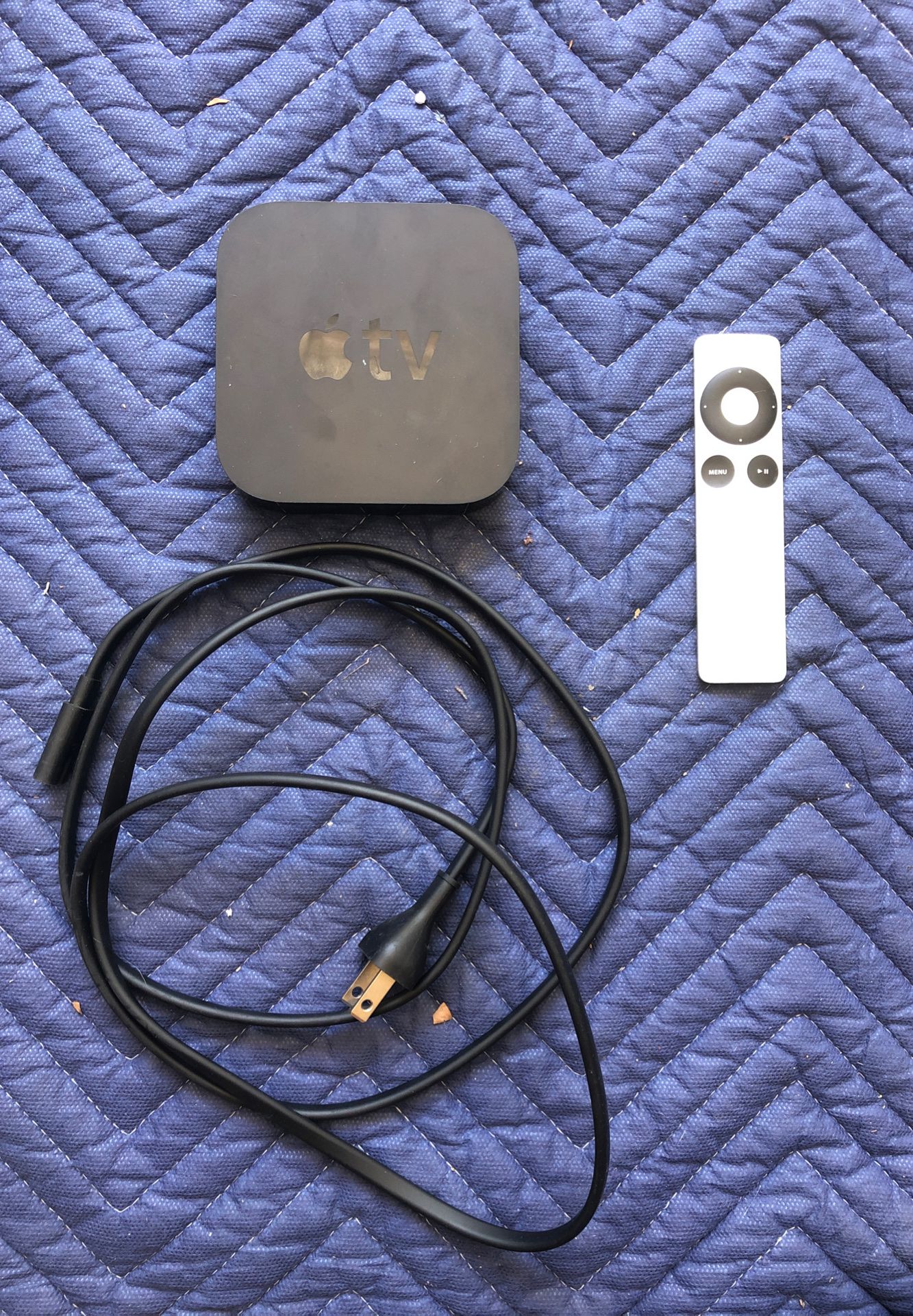 Apple TV (2nd gen) with power cable and remote