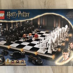 LEGO Harry Potter Hogwarts Wizard’s Chess - BRAND NEW