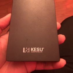 160 GB Storage Box (LOCAL PICK UP ONLY)