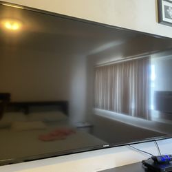 Samsung 60” TV