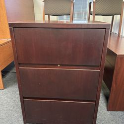 OFFICE/HOME FILE CABINET 3  DRAWERS LATERAL FILE CABINET WOODEN 