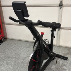 Indoor Cycle Bike. Inspire Fitness 