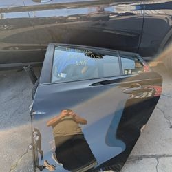 Left Front Door Complete Assembly Toyota Prius 2016 2017 2018 2019 2020