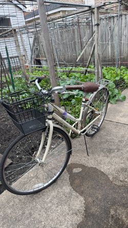 Vintage Style Schwinn Gateway Hybrid Bicycle - with Basket