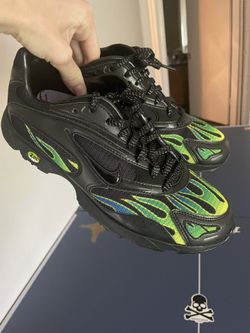 Supreme X Nike Spectrum Zoom 