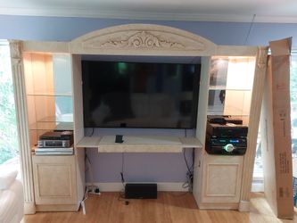 Like New Modern Entertainment Center Adjustable Width Up To 85 In TV With Glass Shelves And Lights Paid $1,800