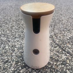 📹 Furbo Dog Camera – Treat Tossing Pet Camera – Like New