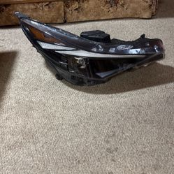 2021 2022 Hyundai Elantra Right RH Passenger Side LED Halogen Headlight OEM